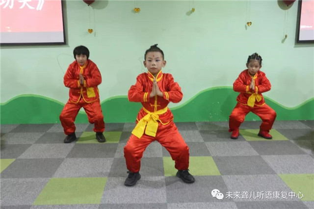汉唐文化进校园，孝老爱亲习礼仪——南阳未来聋康举办2019年下半年毕业典礼暨新年联欢会