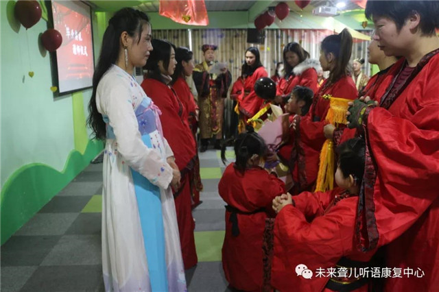 汉唐文化进校园，孝老爱亲习礼仪——南阳未来聋康举办2019年下半年毕业典礼暨新年联欢会