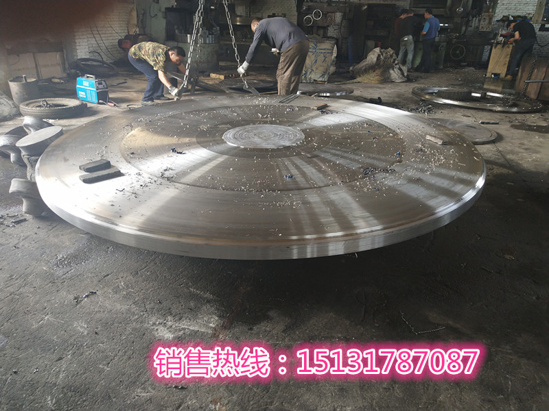 15CrMo钢压力容器管板