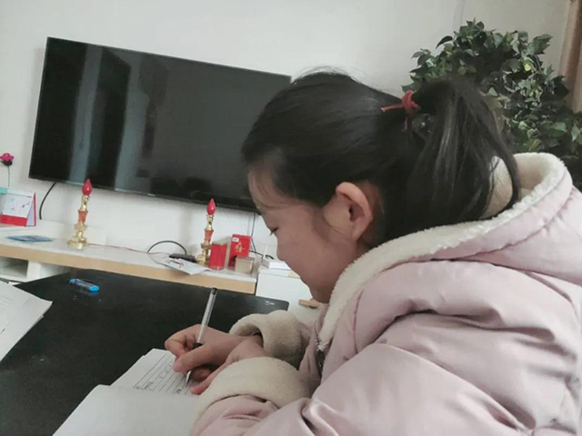 您所不知道的听障儿童康复教师网络家庭教学指导背后的故事......