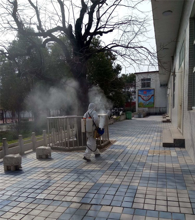 助力开学身边有你 心系教育大爱之美——记为方城县厚德学校援助的爱心企业和个人