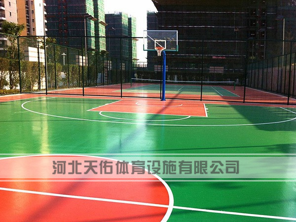 塑膠籃球場