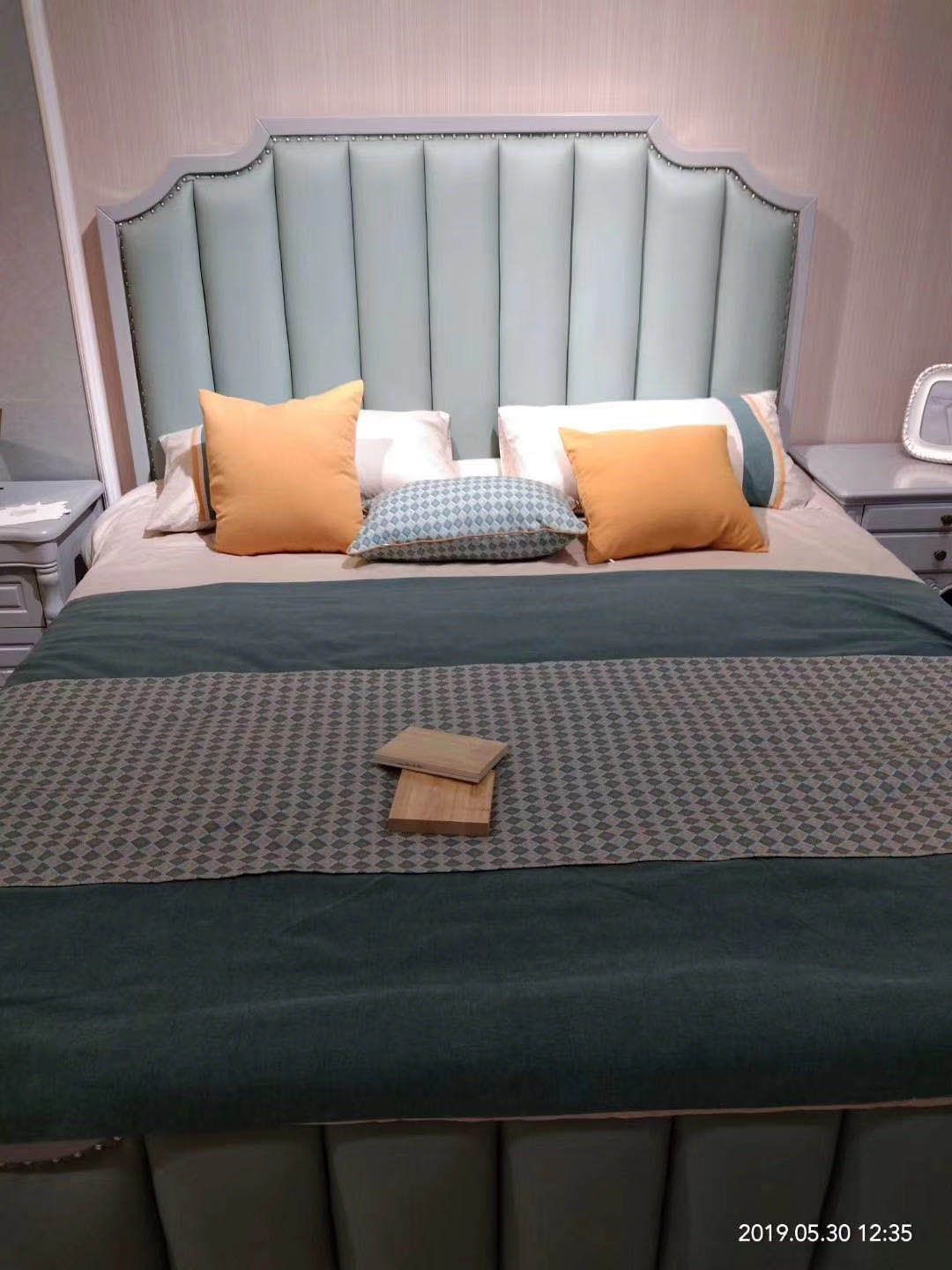 實木美式床