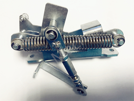 Reversing device