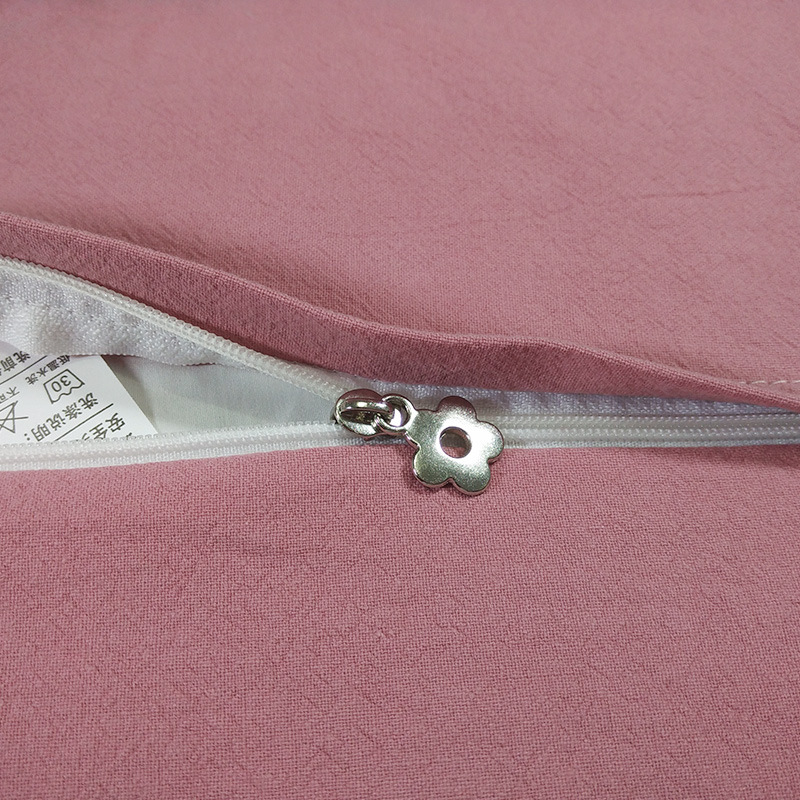 厂家批发新款砂洗艾绒枕可代发护颈枕调节枕艾绒荞麦花草枕芯供货