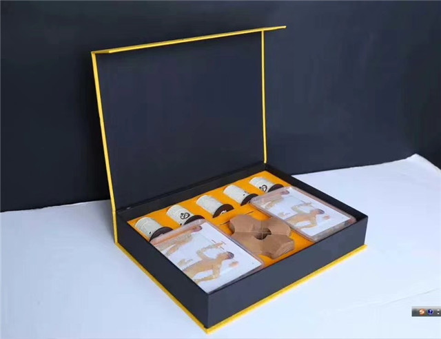 黄 色悬灸大套盒