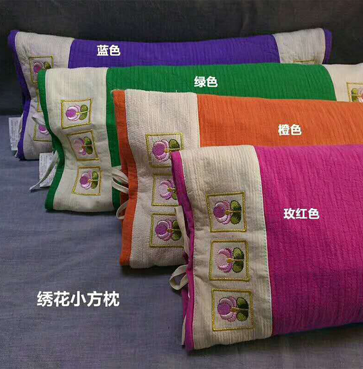 绣花小方枕