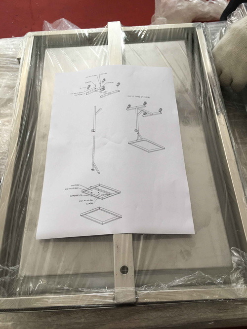 不銹鋼單桿升降臺(tái)