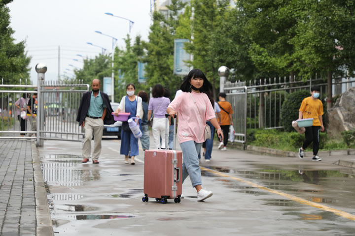 遵义高铁乘务学校