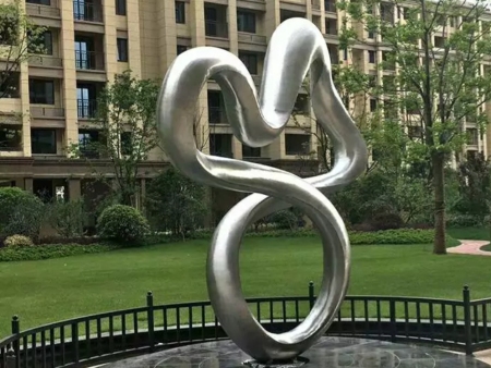 辽宁白钢雕塑