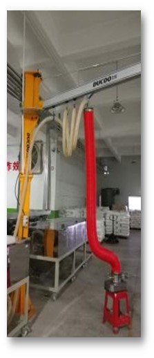Bag stacking manipulator