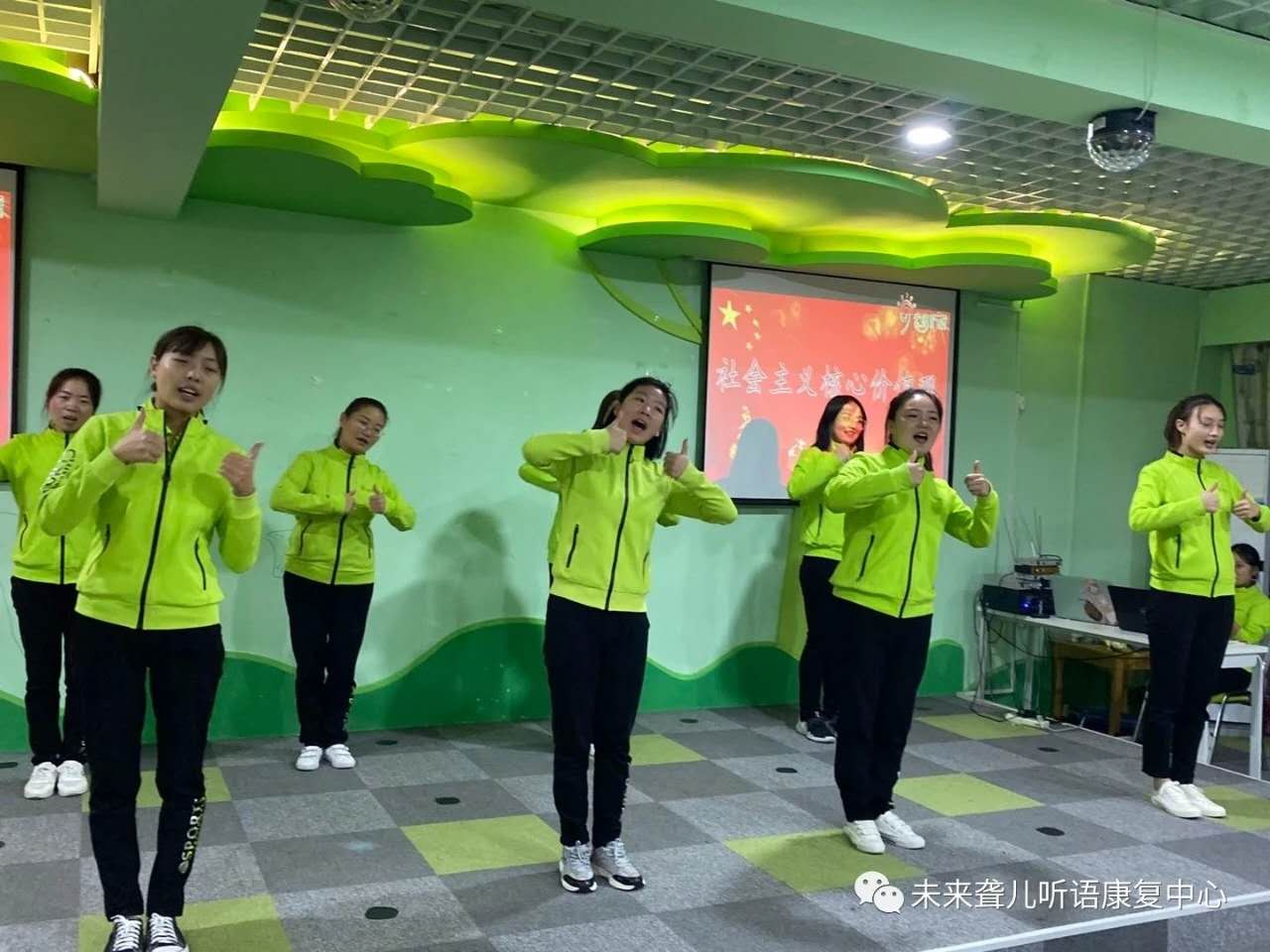 当中秋遇上国庆，未来听障儿童听语康复南阳中心这样喜迎“中国节”