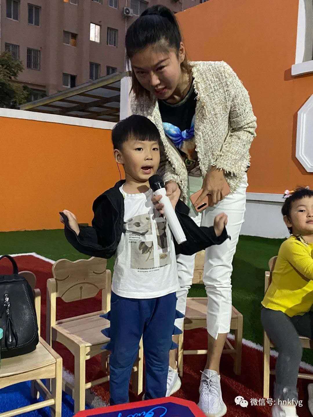 庆盛世华诞 迎万家团圆——开封未来.雅歌听障儿童康复中心家园联欢，共迎双节。