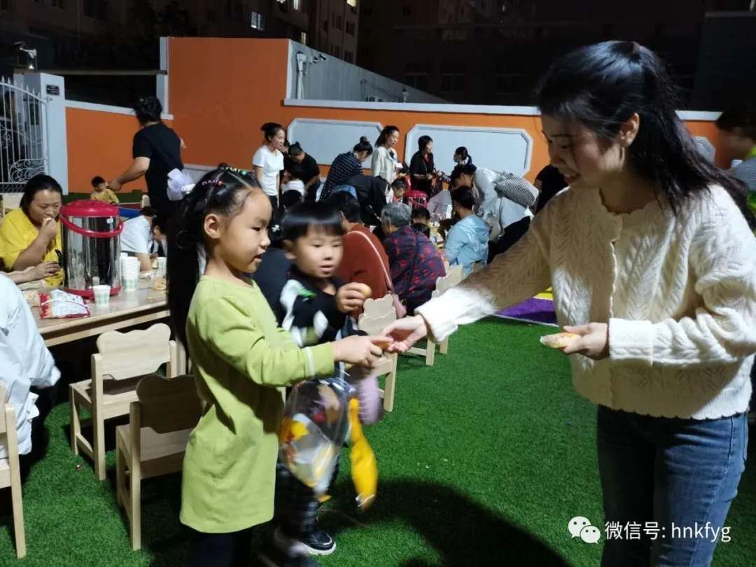 庆盛世华诞 迎万家团圆——开封未来.雅歌听障儿童康复中心家园联欢，共迎双节。