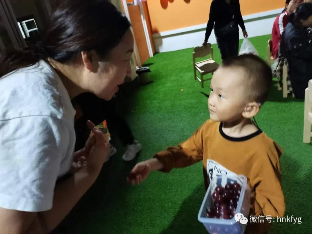 庆盛世华诞 迎万家团圆——开封未来.雅歌听障儿童康复中心家园联欢，共迎双节。