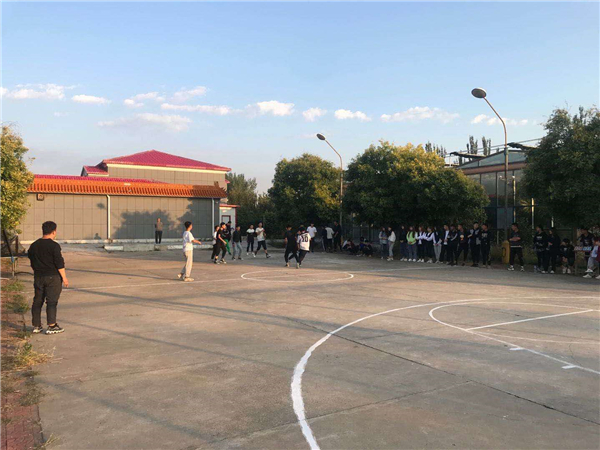 张家口科技职业学校