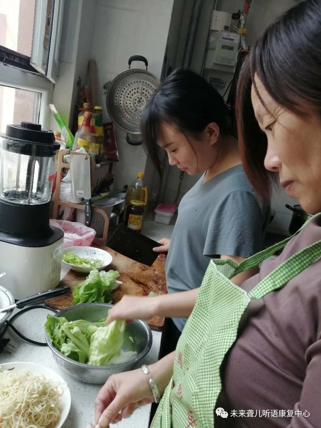 中秋佳节，月满人团圆——未来听障儿童听语中心特教人的和谐“中国节”