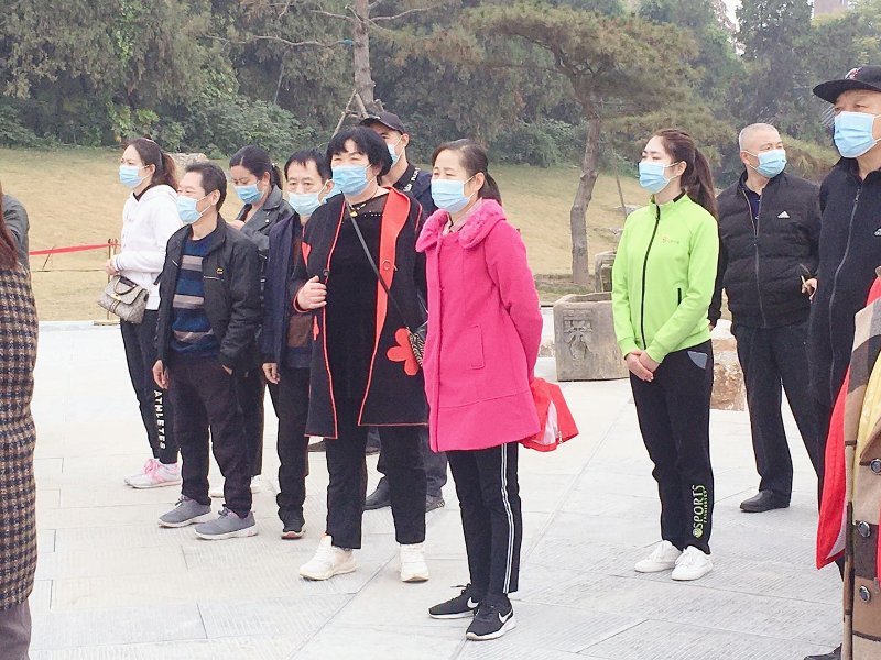 未来听障儿童康复中心卧龙区残联开展以“决胜小康 奋斗有我为主题的残疾人文化周活动。