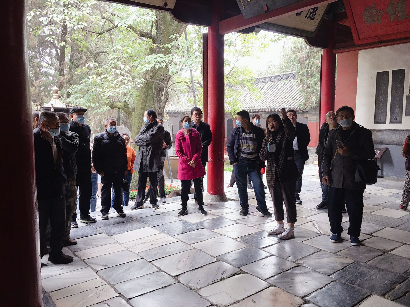 未来听障儿童康复中心卧龙区残联开展以“决胜小康 奋斗有我为主题的残疾人文化周活动。