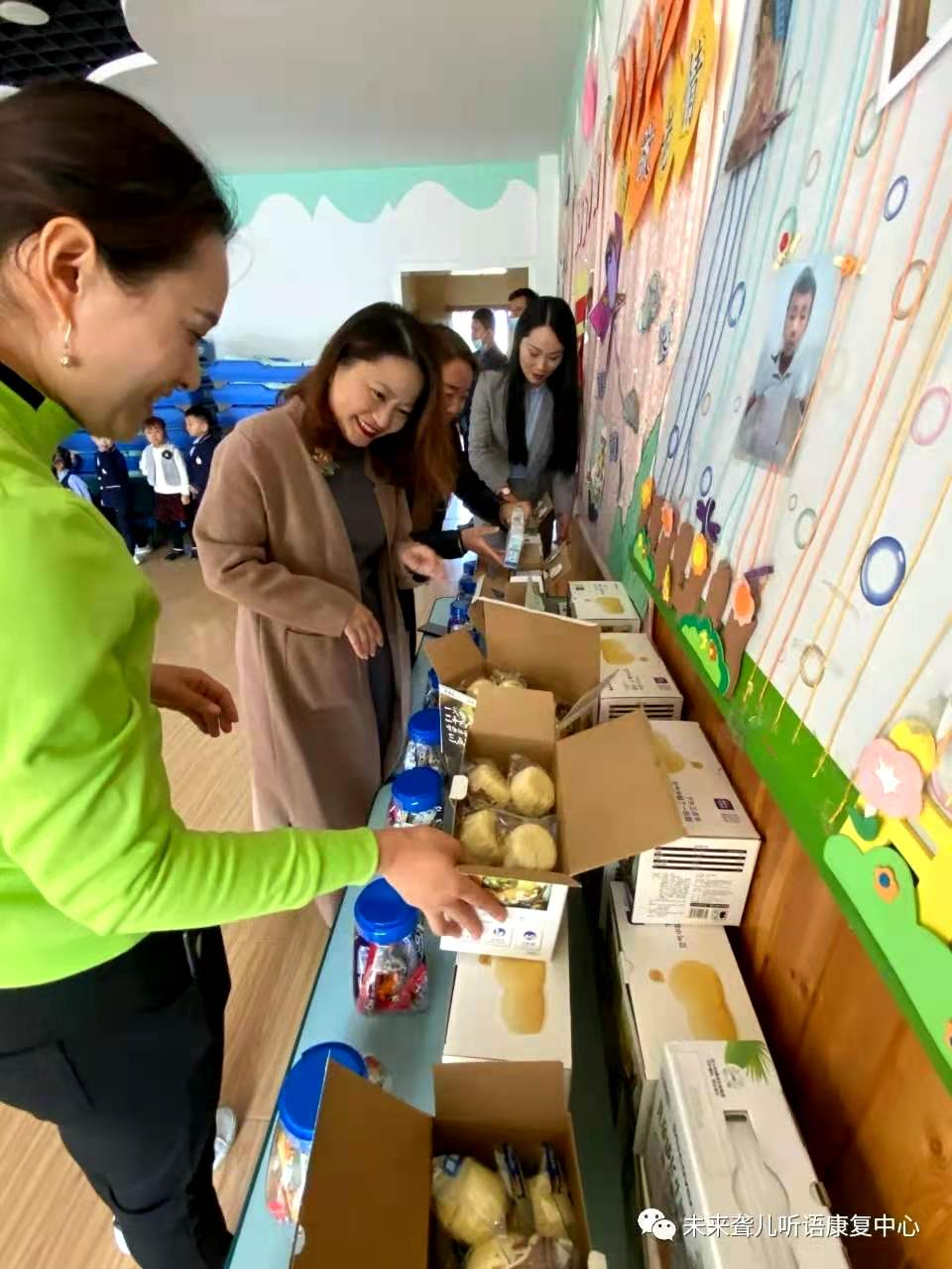 中国听力医学发展基会·爱乐融聆听计划专项基金 “让爱有声”听障儿童家长公益培训——郑州站精彩开课啦！