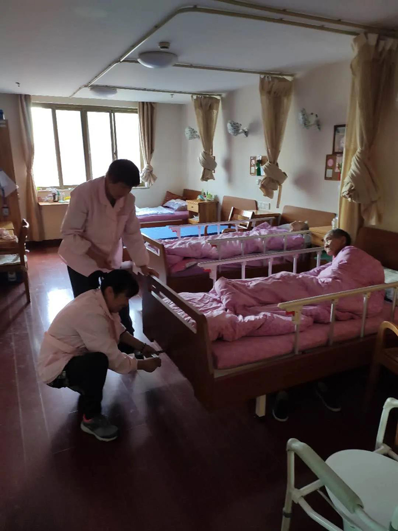 護理床