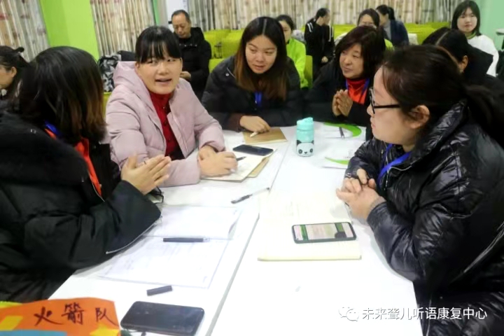 未来听语康复中心“父母学院”家长培训“为爱启航”第二阶段课程南阳站、开封站开课