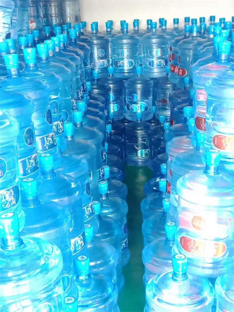 礦泉水