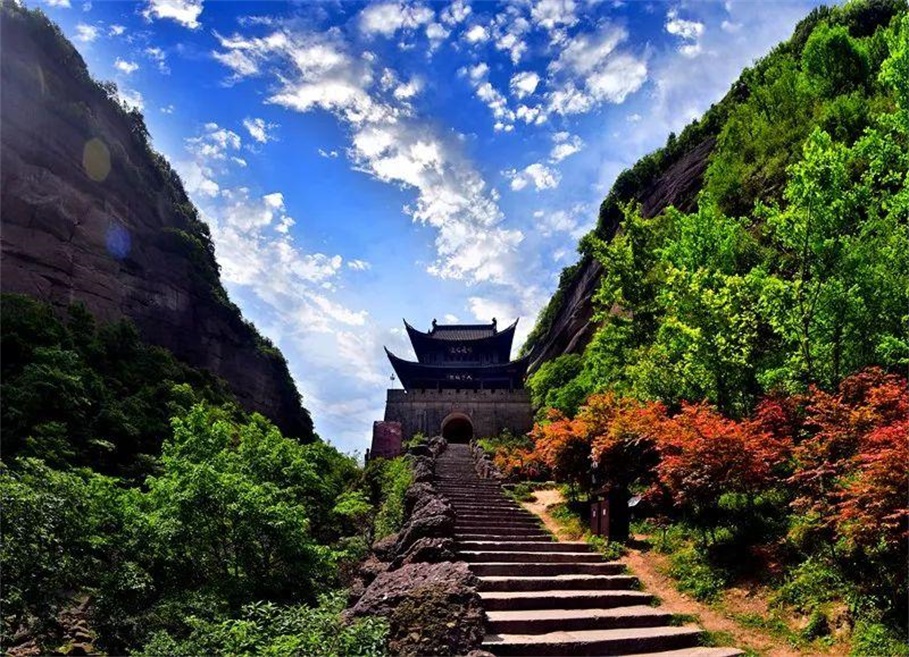 曾家山风景图