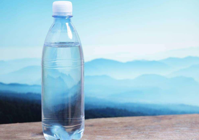 礦泉水