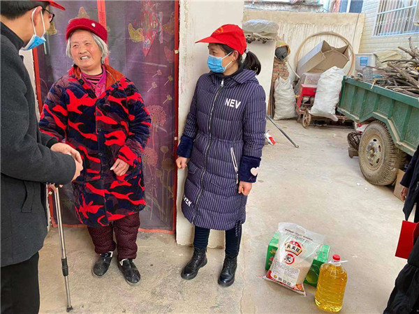 迎新春送温暖 点滴关怀见真情