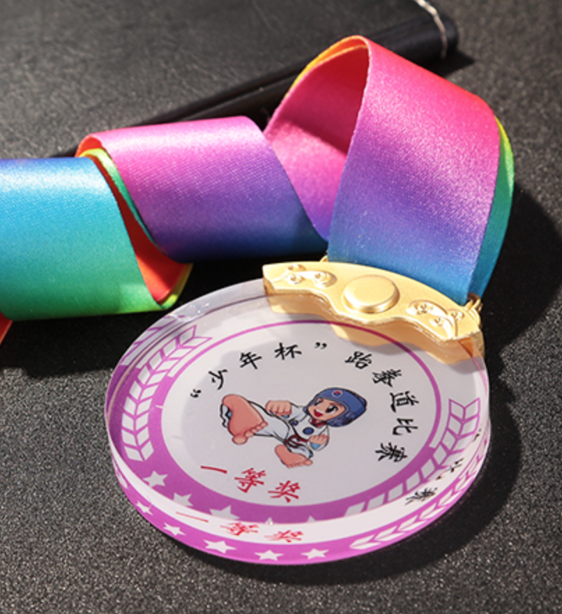 GLASS MEDAL
