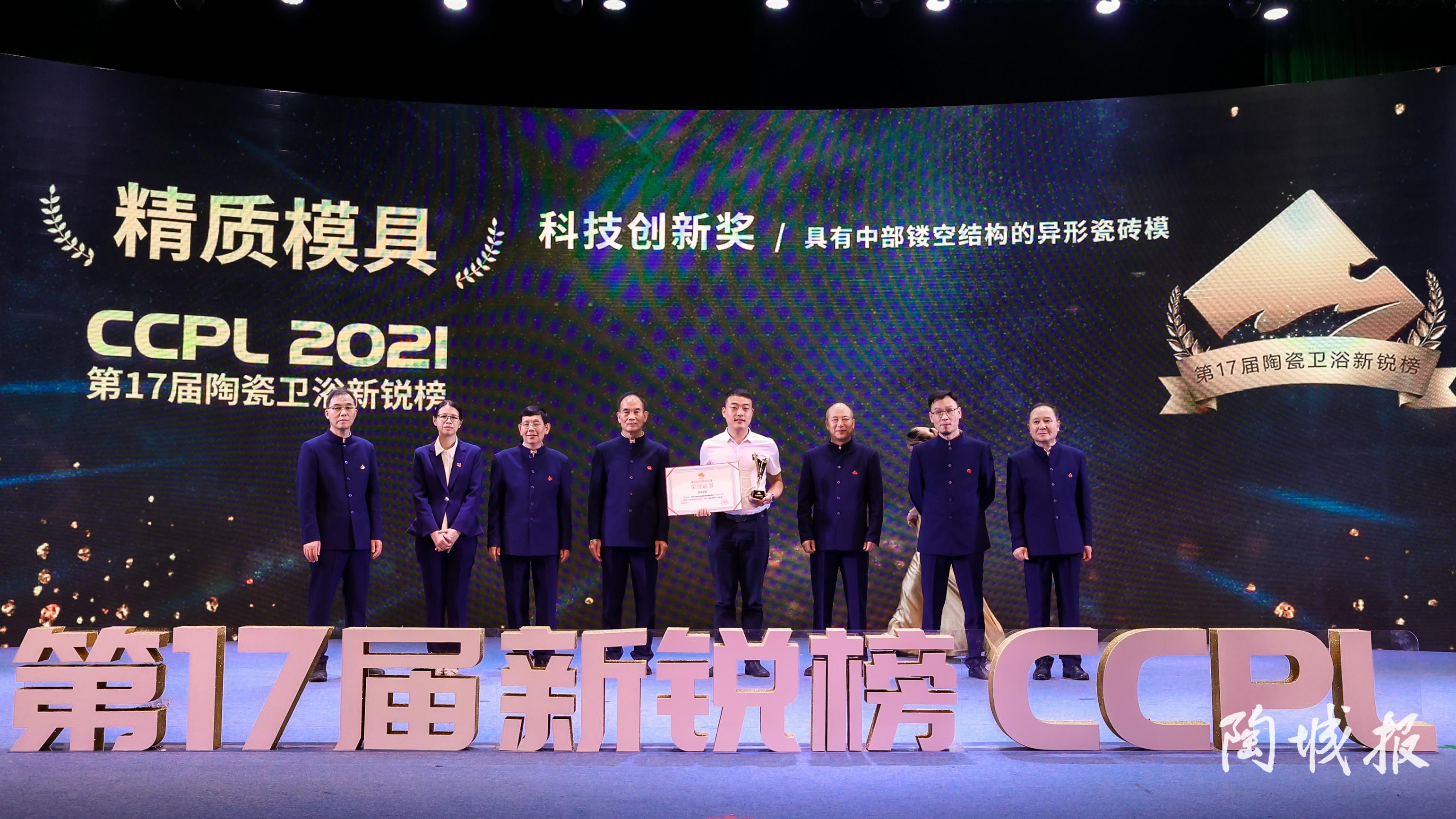 1621239788176322.jpg 97b66e742d10b444d847fbd6532f0bd.jpg