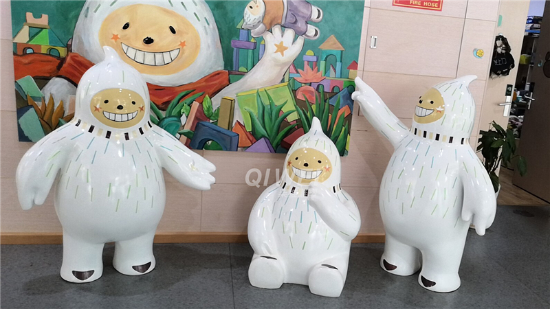 1621483539275899.jpg 重庆玻璃钢彩绘雕塑
