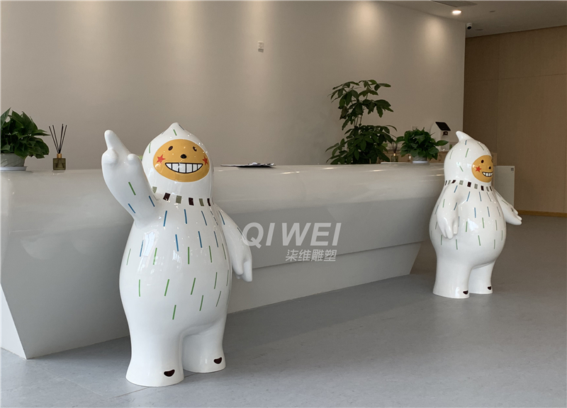 1621483586582384.jpg 重庆玻璃钢彩绘雕塑