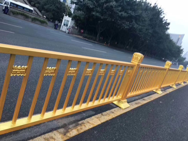 桥梁护栏和道路护栏的安装都有哪些不同点呢？