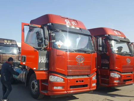 淄博遠通物流有限公司 長途運輸車輛