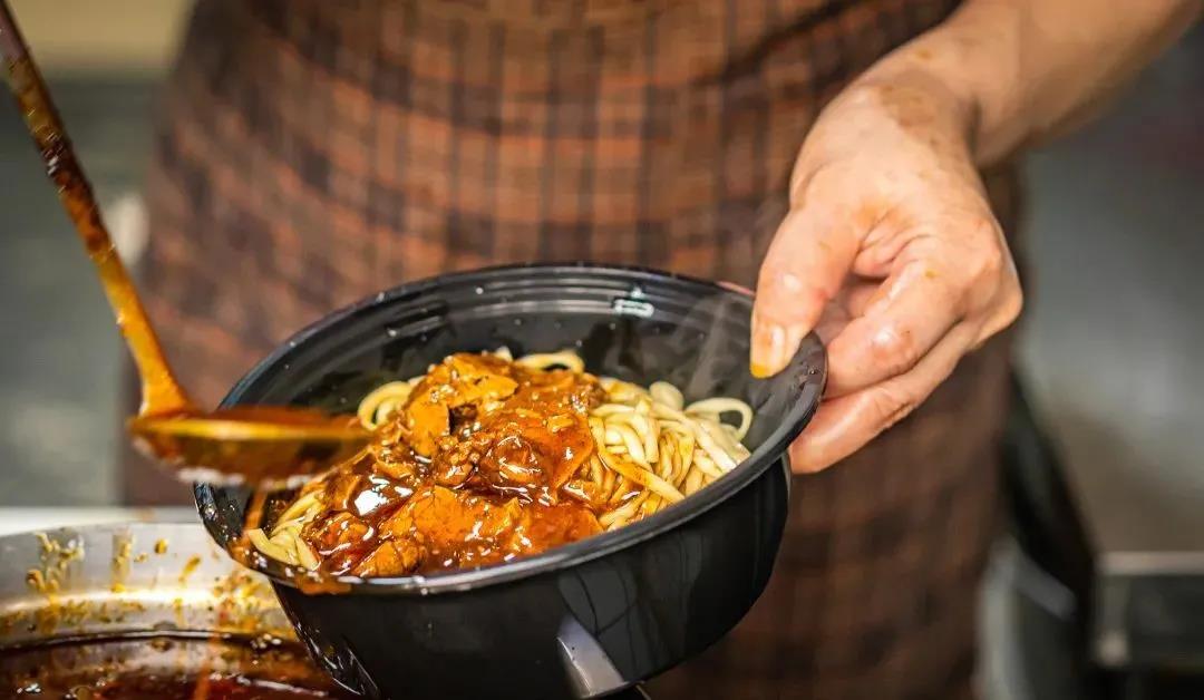 武汉精粉世家