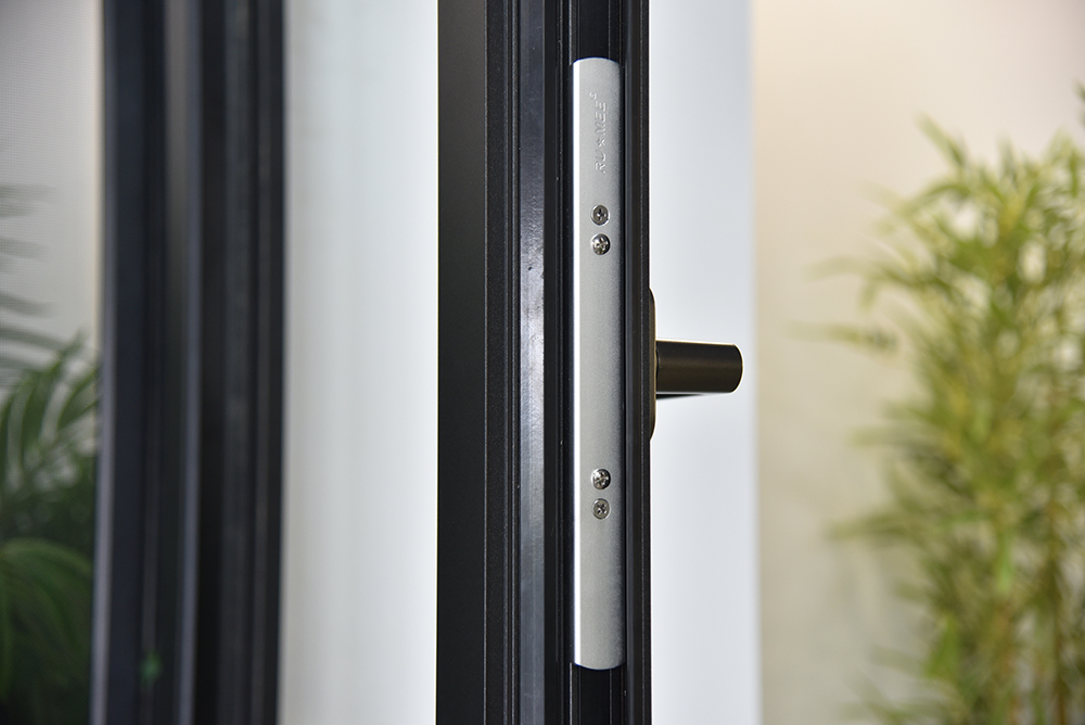 天气开始转凉了，你家门窗能御寒保暖吗？