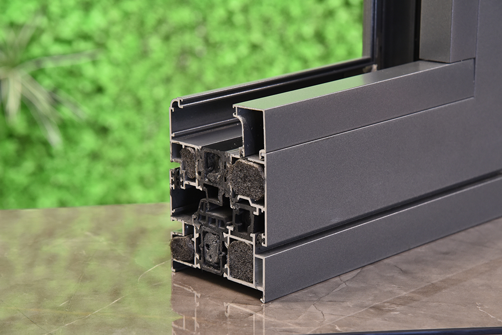 天气开始转凉了，你家门窗能御寒保暖吗？