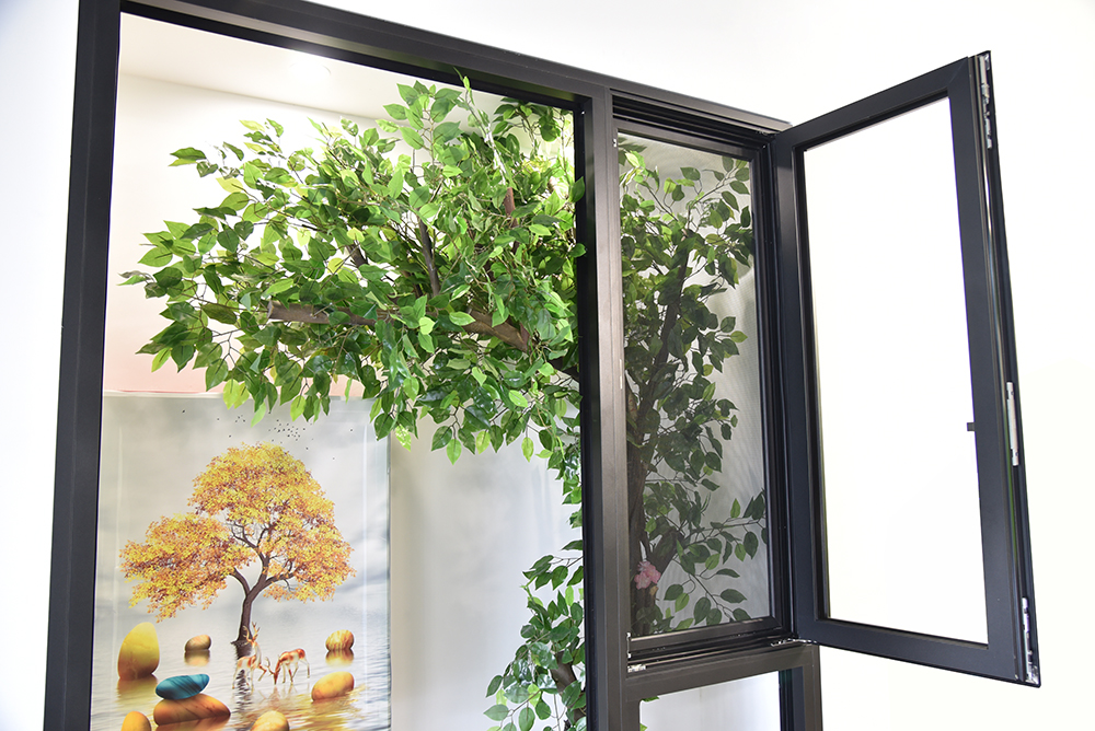 是什么困扰门窗行业的发展？