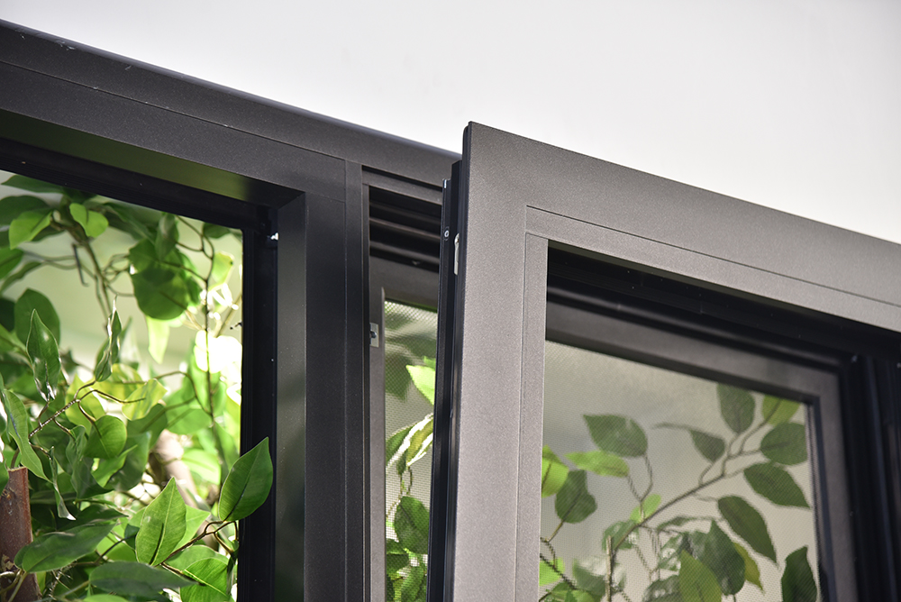 是什么困扰门窗行业的发展？