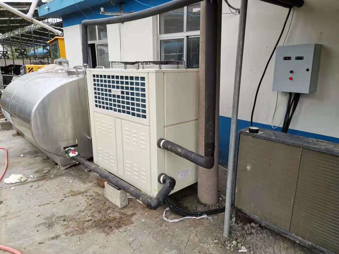 10匹水冷工業冷水機