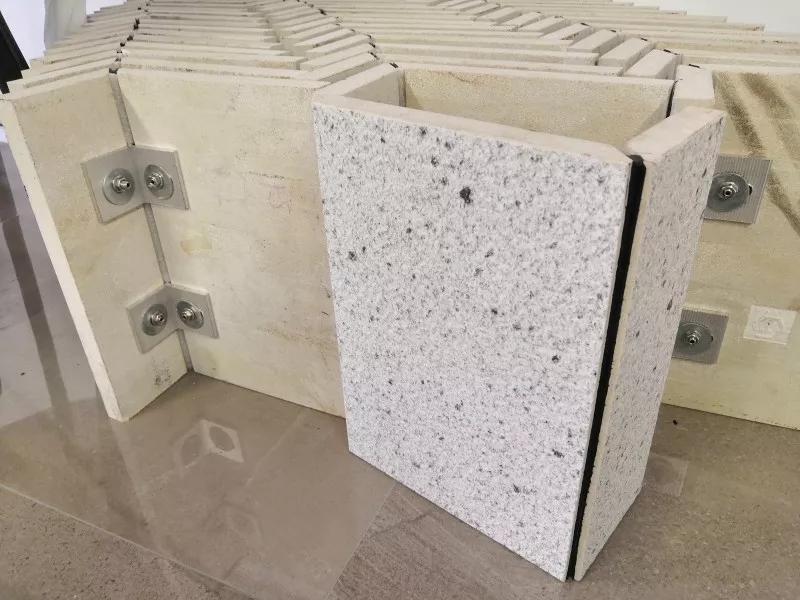 轻质高强陶瓷板