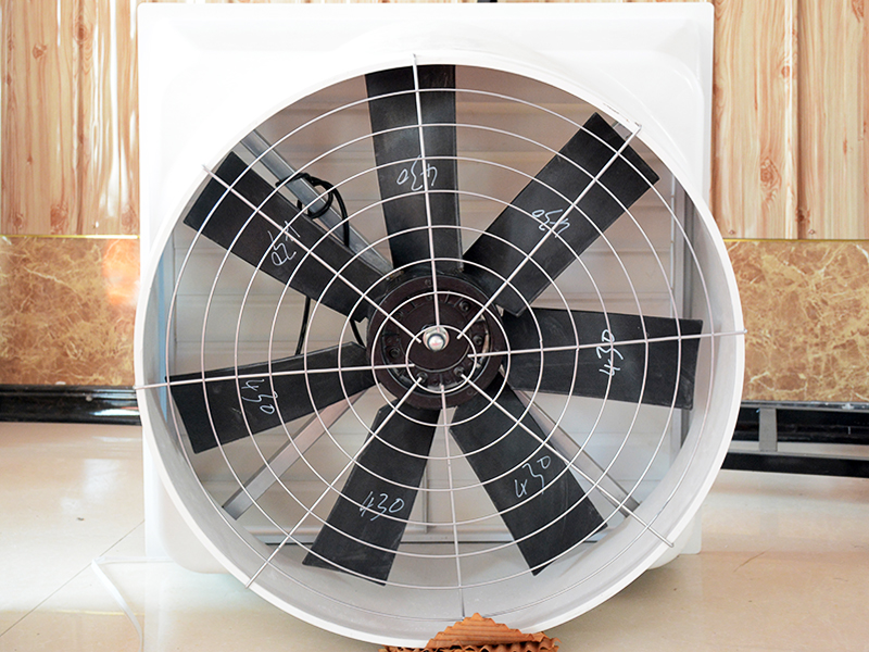 1641516446175205.jpg 玻璃钢风机的安装及维护事项