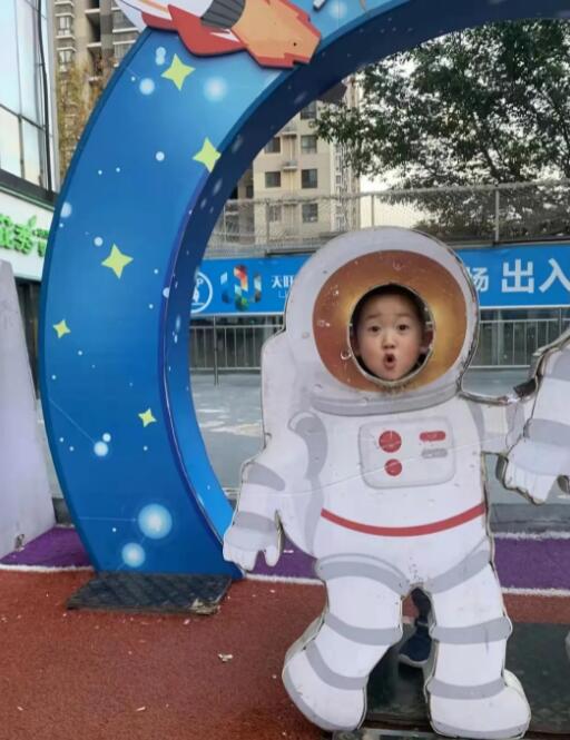聆听魏子皓宝贝动听又流利的声音