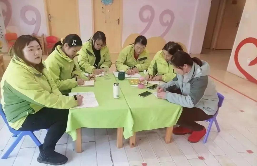 教师返岗第二天||未来听障儿童听语康复中心各校区开展新学期团队内训