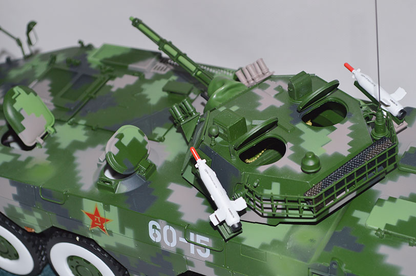 ZBD-09式8X8轮式步兵战车模型