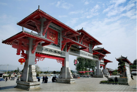 1650086134981157.png 莲花公墓介绍