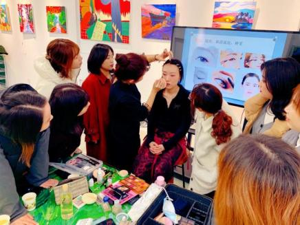 1650360382185333.png 【正合‘进阶营】“遇见美的你”总部职场丽人美妆内训