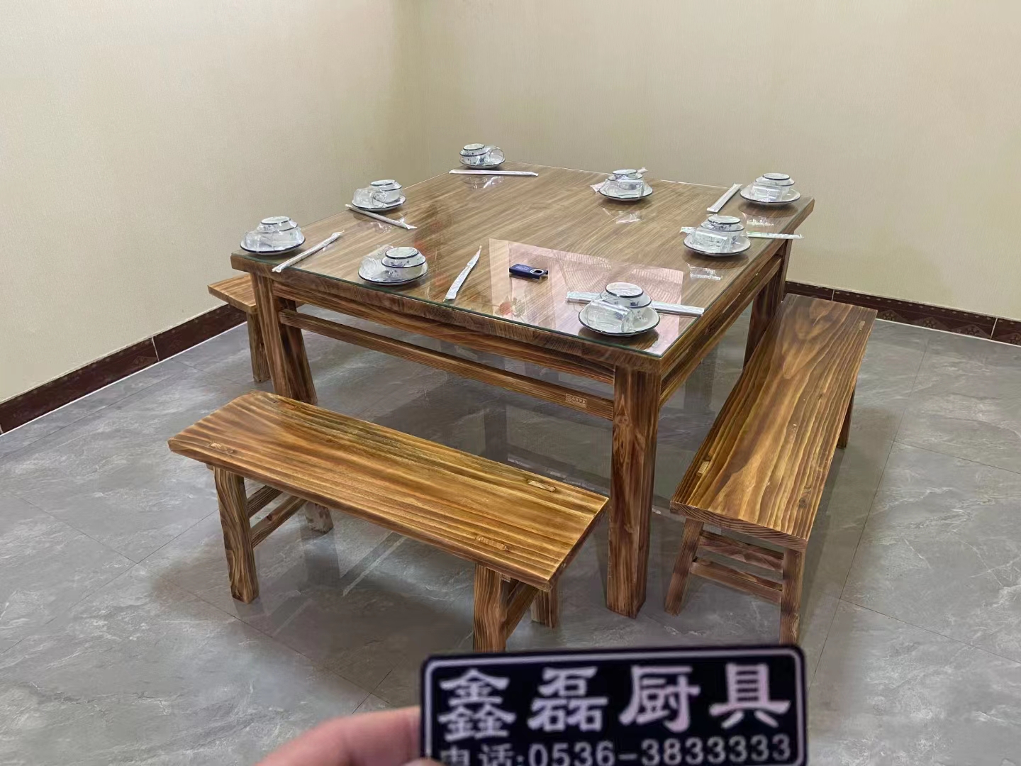 1652251121261982.jpg 火烧木桌椅